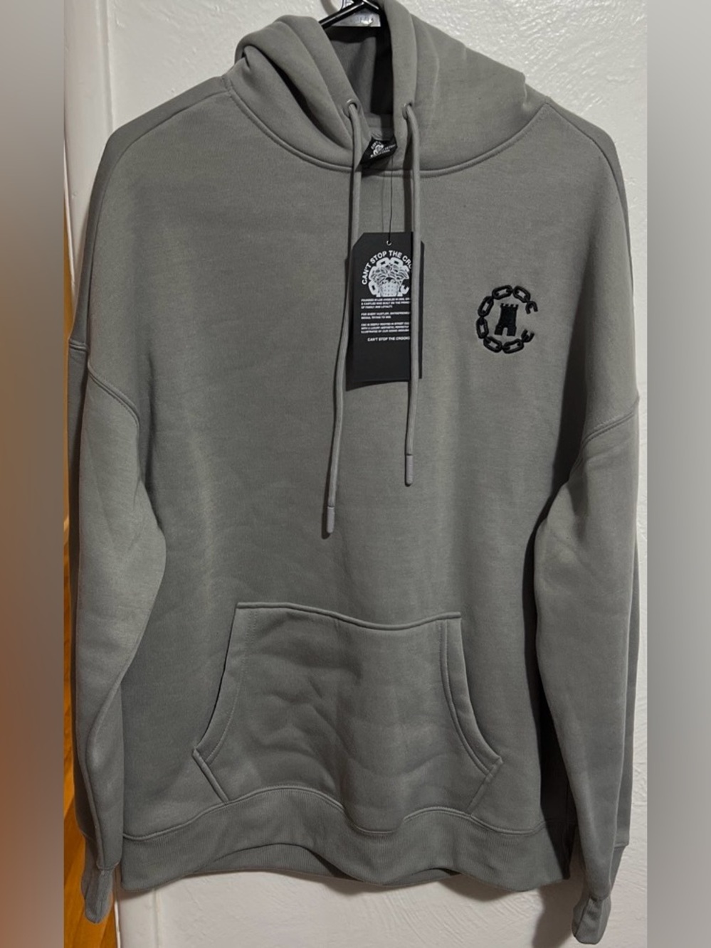 #30 NWT Crooks & Castles Men's Gray Pullover Hoodie Size M